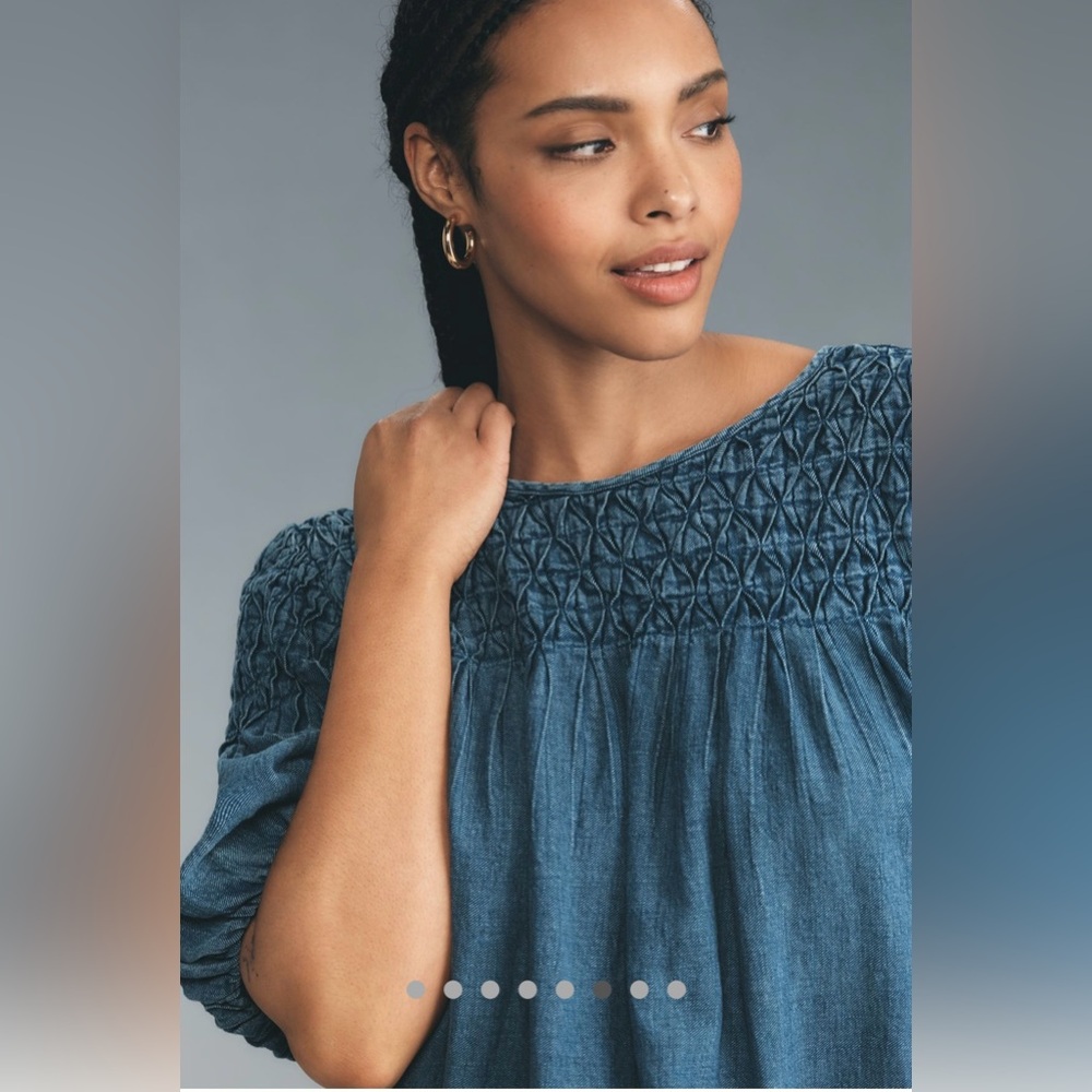 Anthropologie Women's Blue Liza Smocked Top with puff sleeves Large - Picture 8 of 9